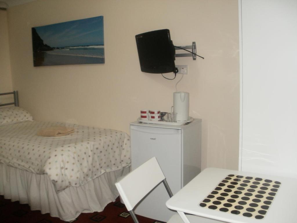 London Heathrow Guesthouse ヒースロー 部屋 写真