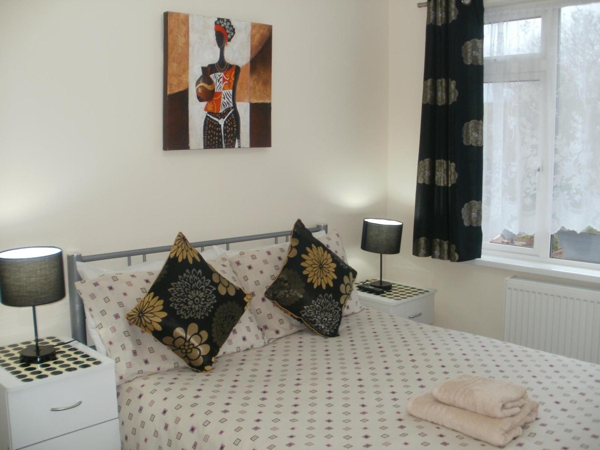 London Heathrow Guesthouse ヒースロー エクステリア 写真